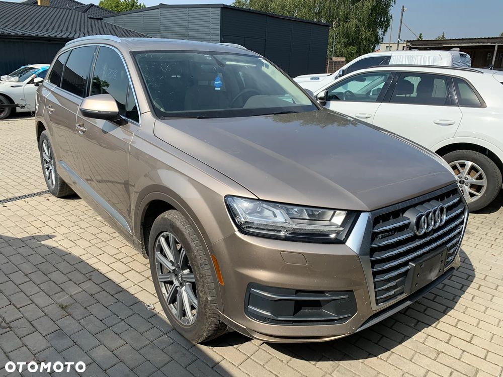 Audi Q7 3.0 TFSI Quattro Tiptronic - 4