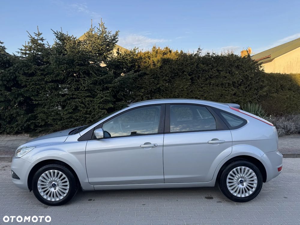 Ford Focus 1.6 16V Style+ - 13