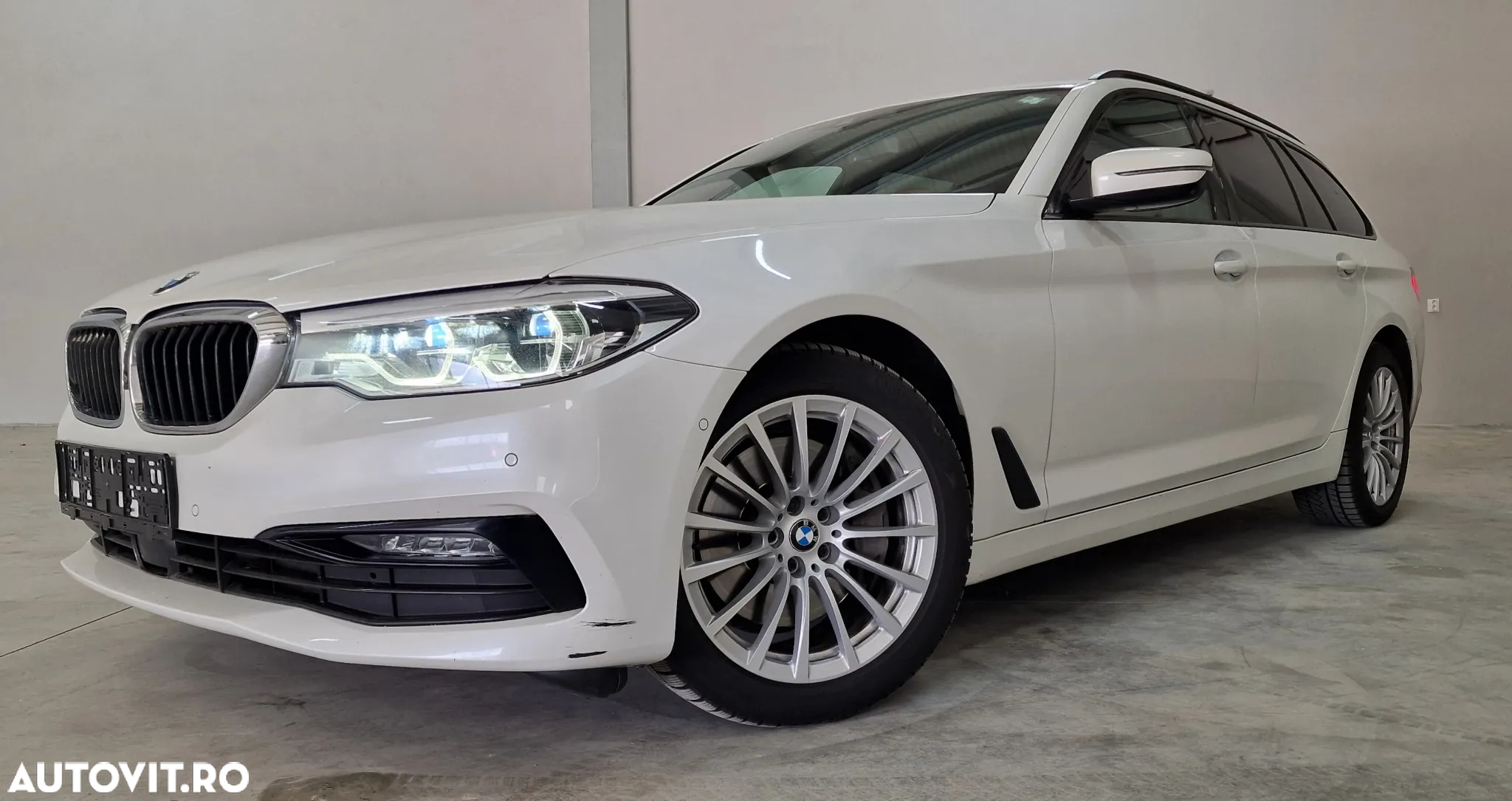BMW Seria 5 540i xDrive Touring Aut. Sport Line - 5