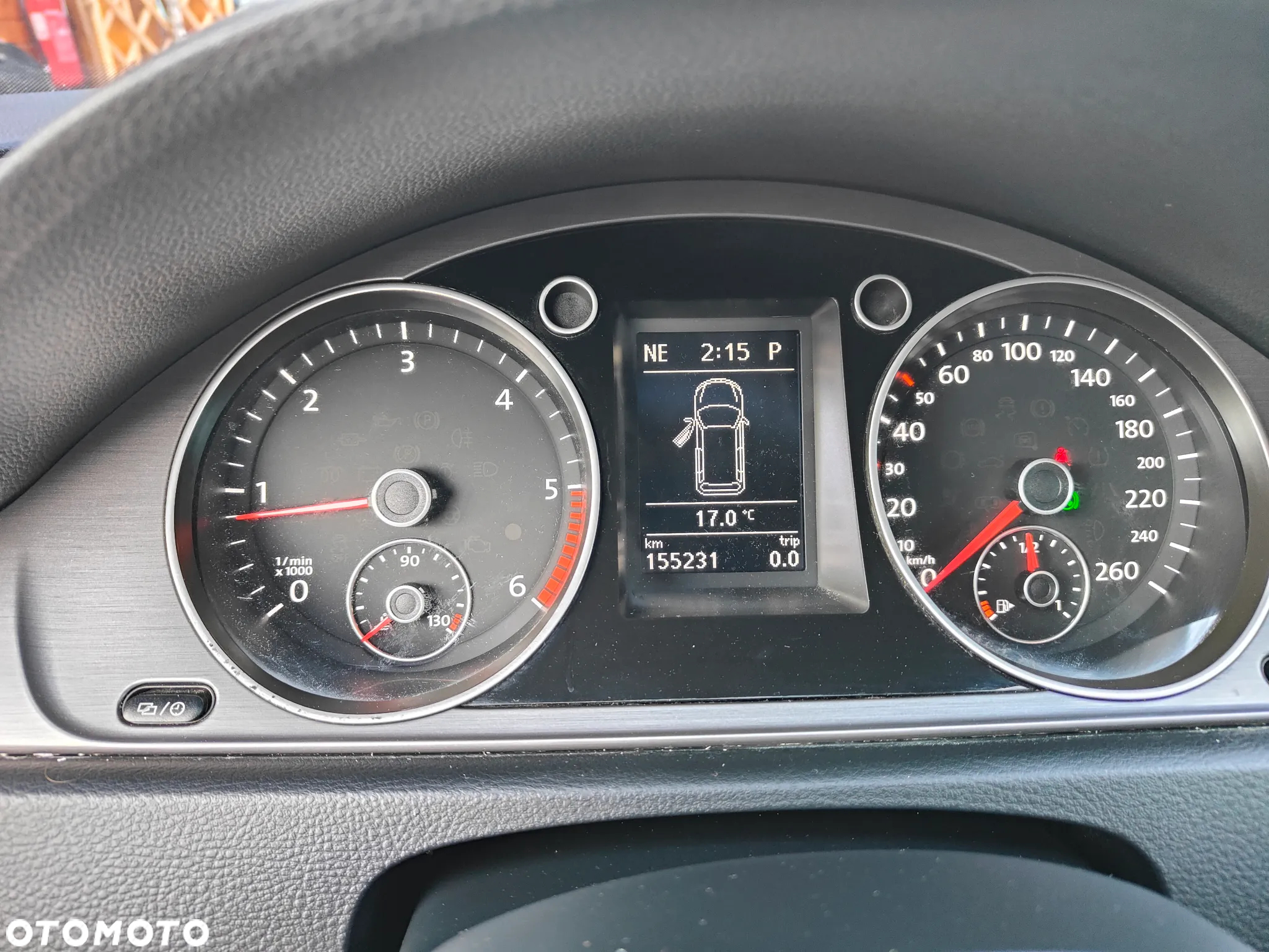 Volkswagen Passat 2.0 TDI Highline DSG - 8