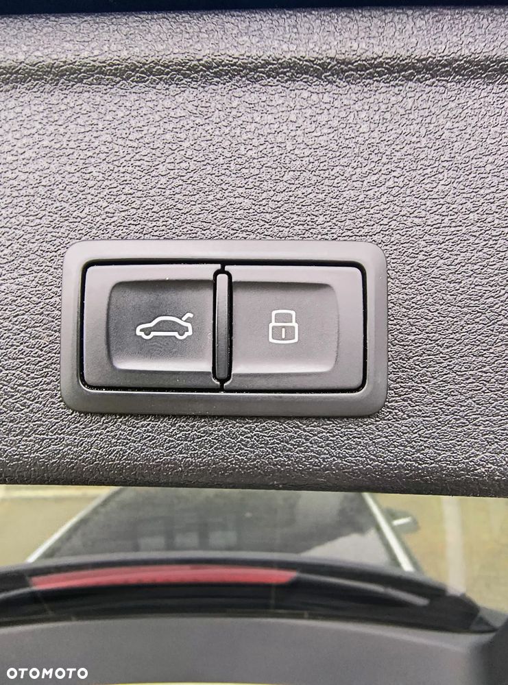 Audi A4 Avant 35 TDI mHEV Advanced S tronic - 15