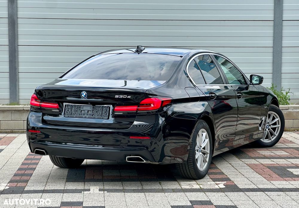 BMW Seria 5 530e Aut. Luxury Line - 5