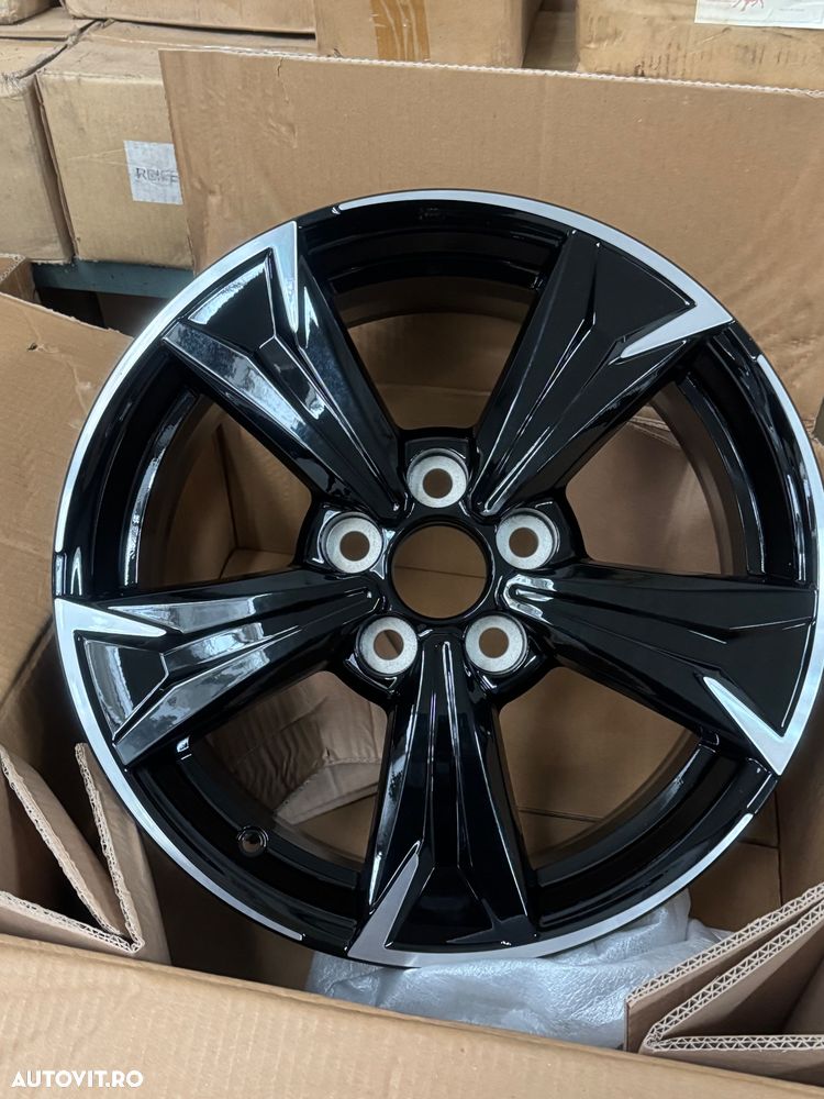 Vând jante originale Toyota CHR pe 17” noi