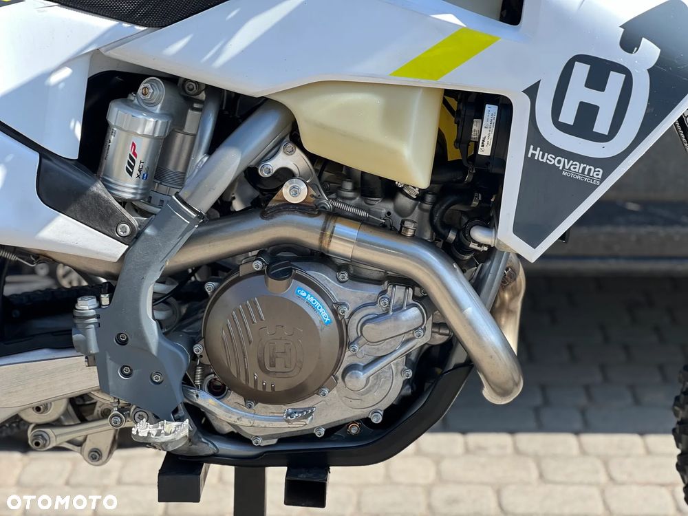 Husqvarna FE - 9