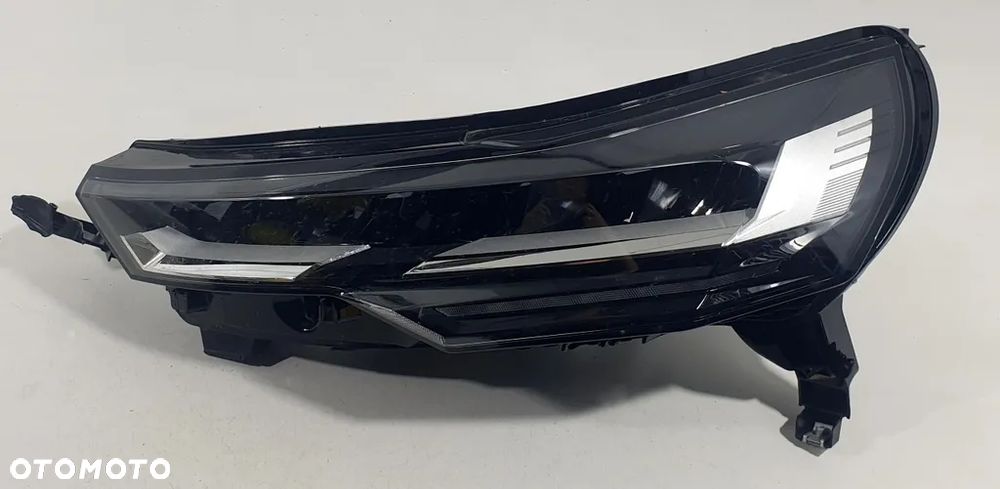 Renault Captur Reflektor Lewy 260604753R - 1