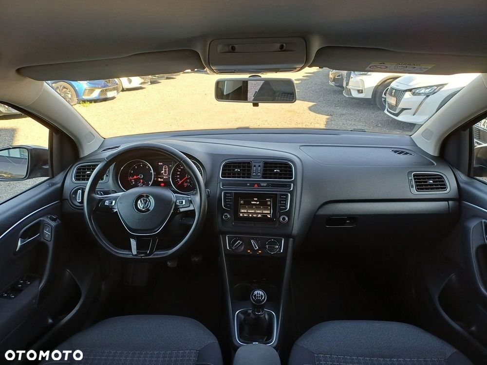 Volkswagen Polo 1.0 (Blue Motion Technology) Trendline - 25