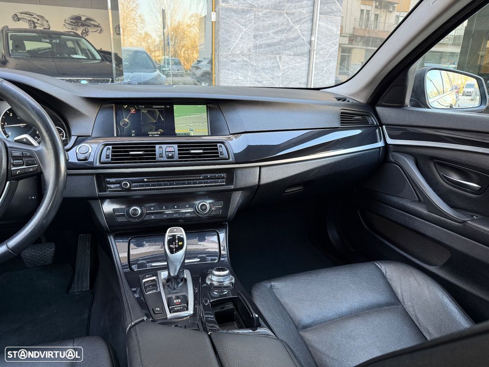 BMW 520 d Line Luxury Auto - 43