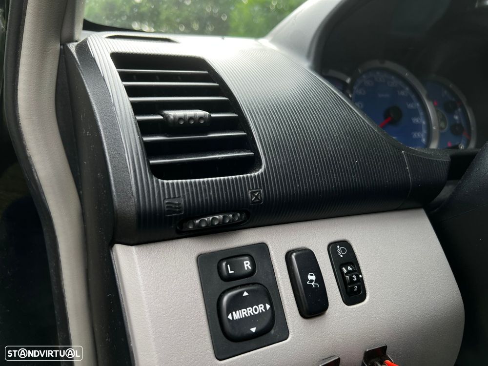 Mitsubishi L200 Pick Up 4x4 Intense Cabine Dupla - 13