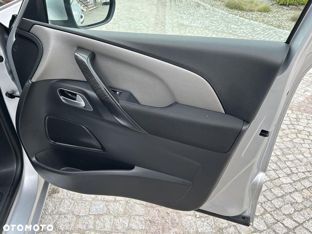 Citroën C4 Picasso - 29