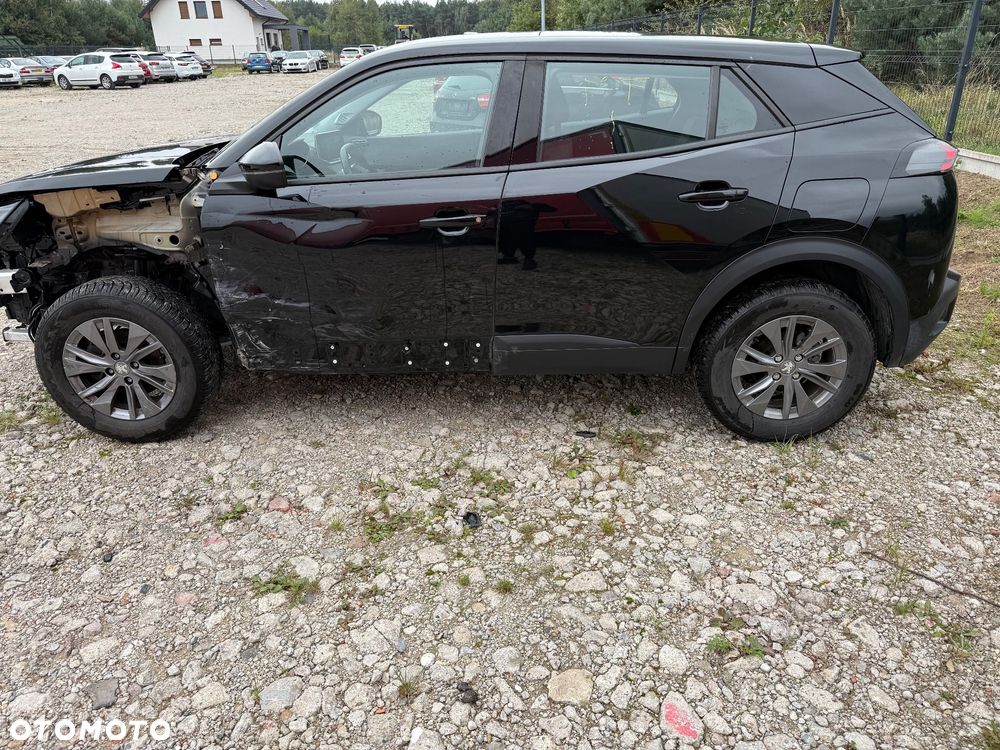 Peugeot 2008 - 8