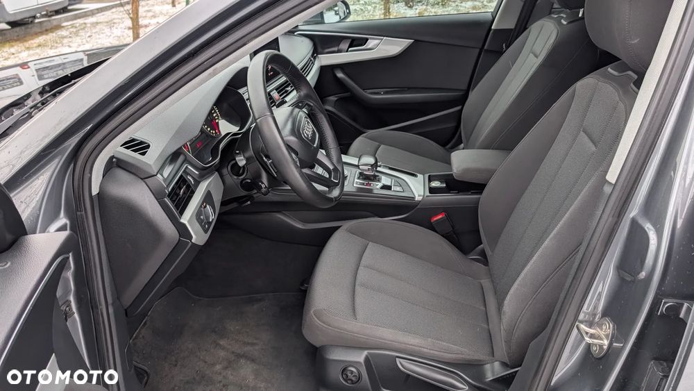 Audi A4 Avant 2.0 TDI ultra S tronic - 6