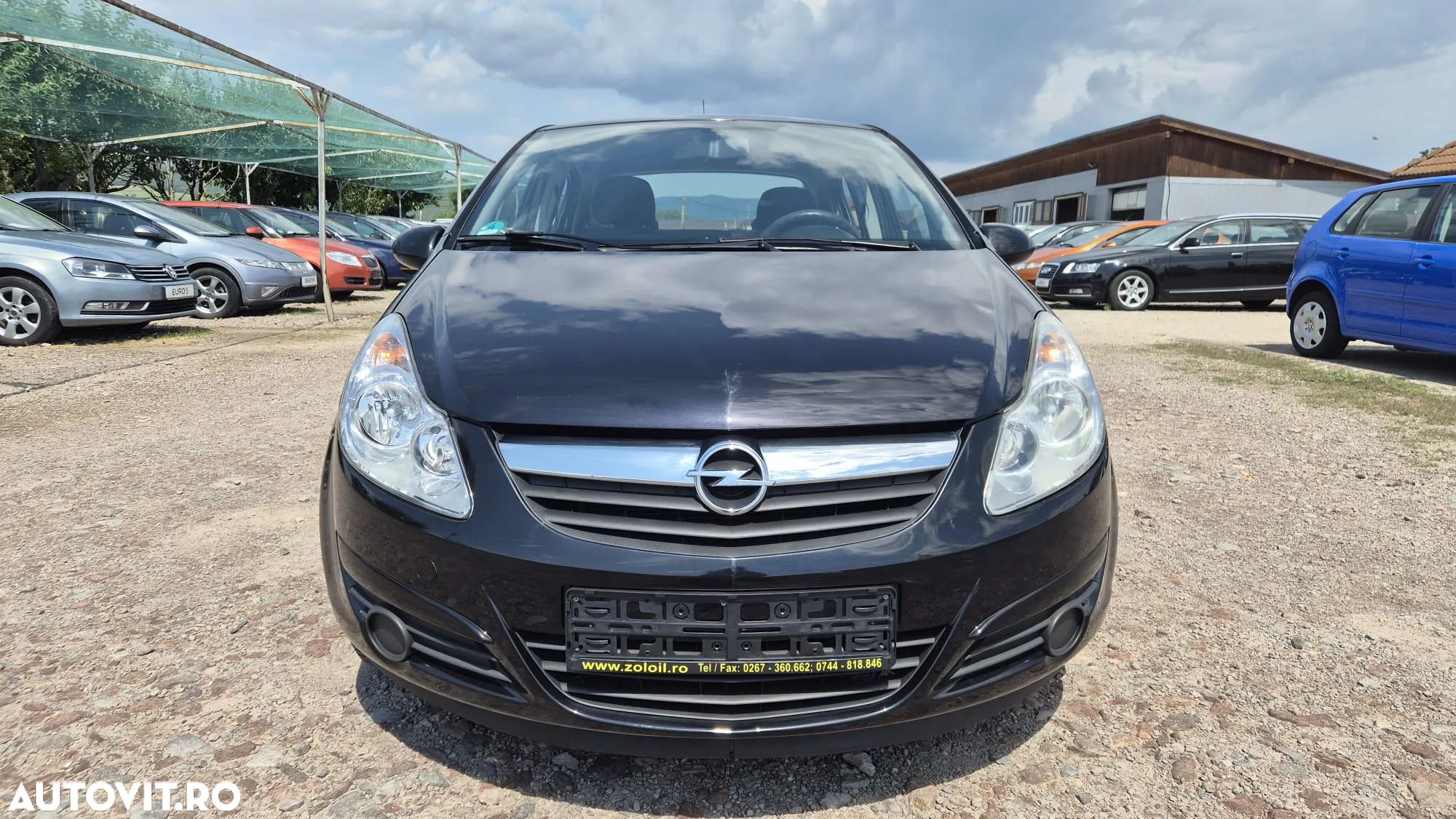 Opel Corsa 1.2 16V Edition - 1