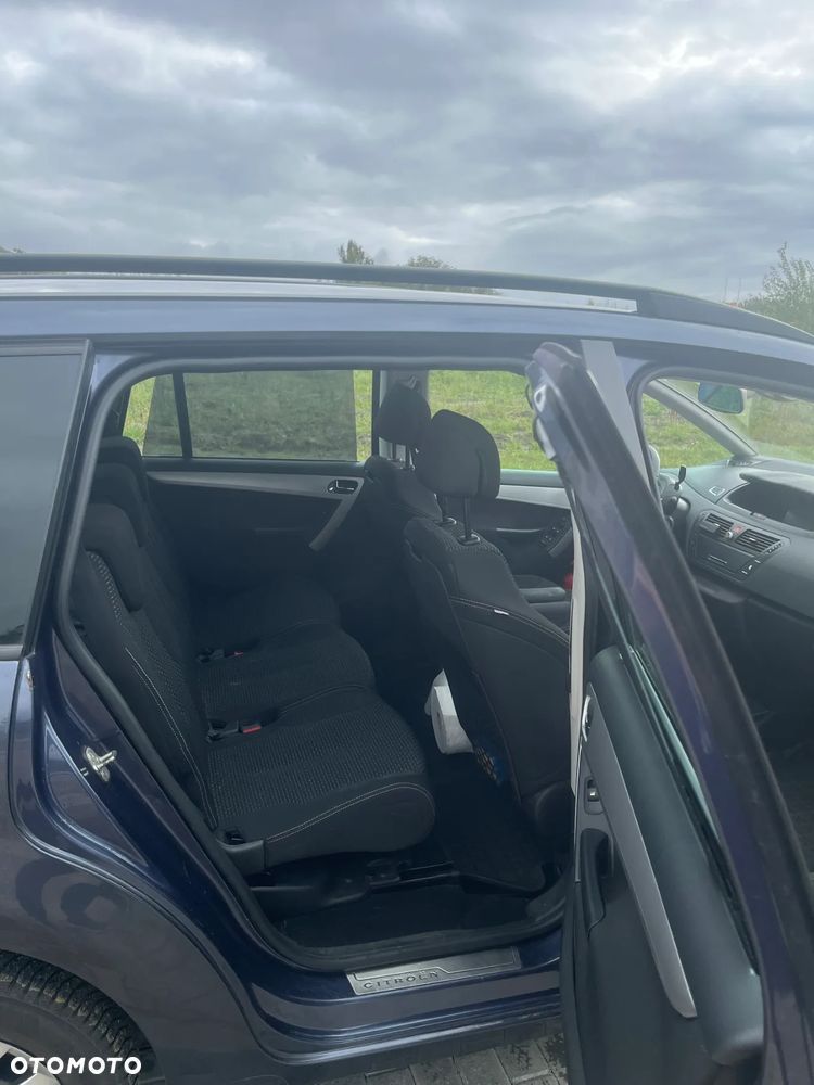 Citroën C4 Grand Picasso 2.0i Exclusive MCP - 10