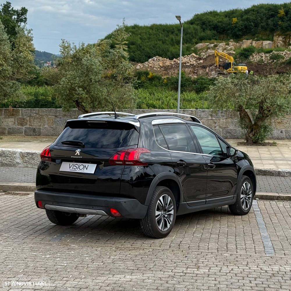 Peugeot 2008 PureTech 110 Stop&Start Allure - 3
