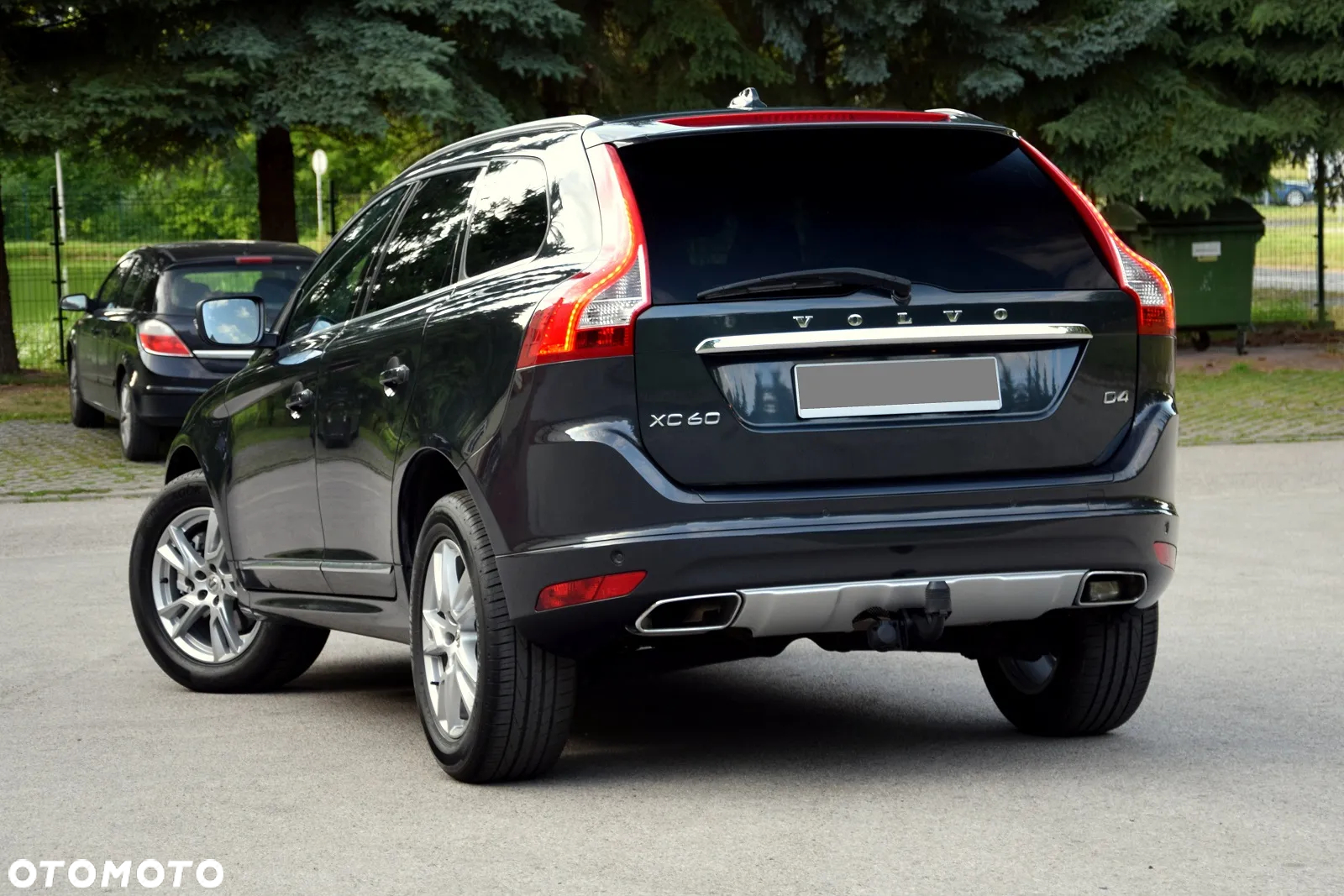 Volvo XC 60 D4 Momentum - 8