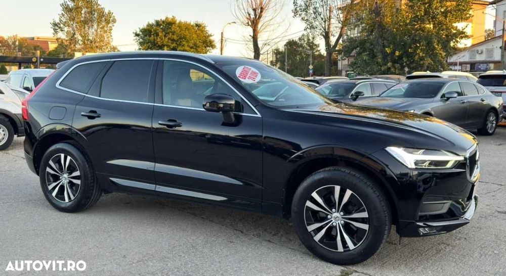 Volvo XC 60 D4 Momentum Pro - 11