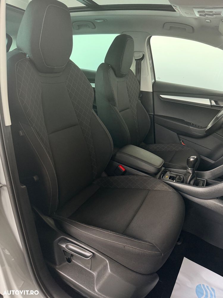Skoda Karoq 1.0 TSI Clever - 31