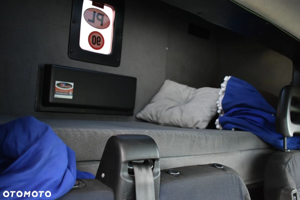 Iveco Daily 3,0 Auto Laweta Najazd Pomoc Drogowa - 14