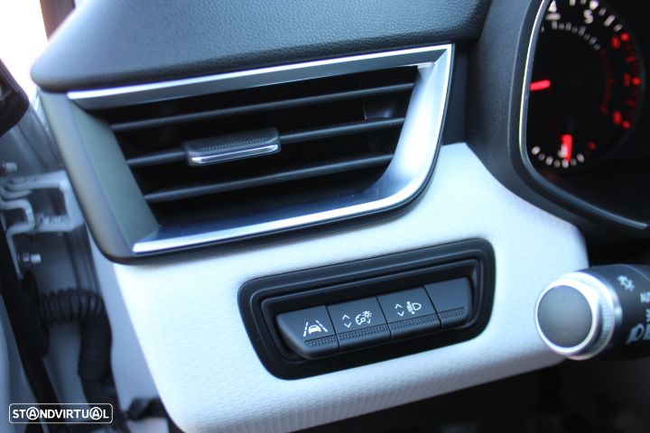 Renault Clio 1.0 SCe Zen - 19