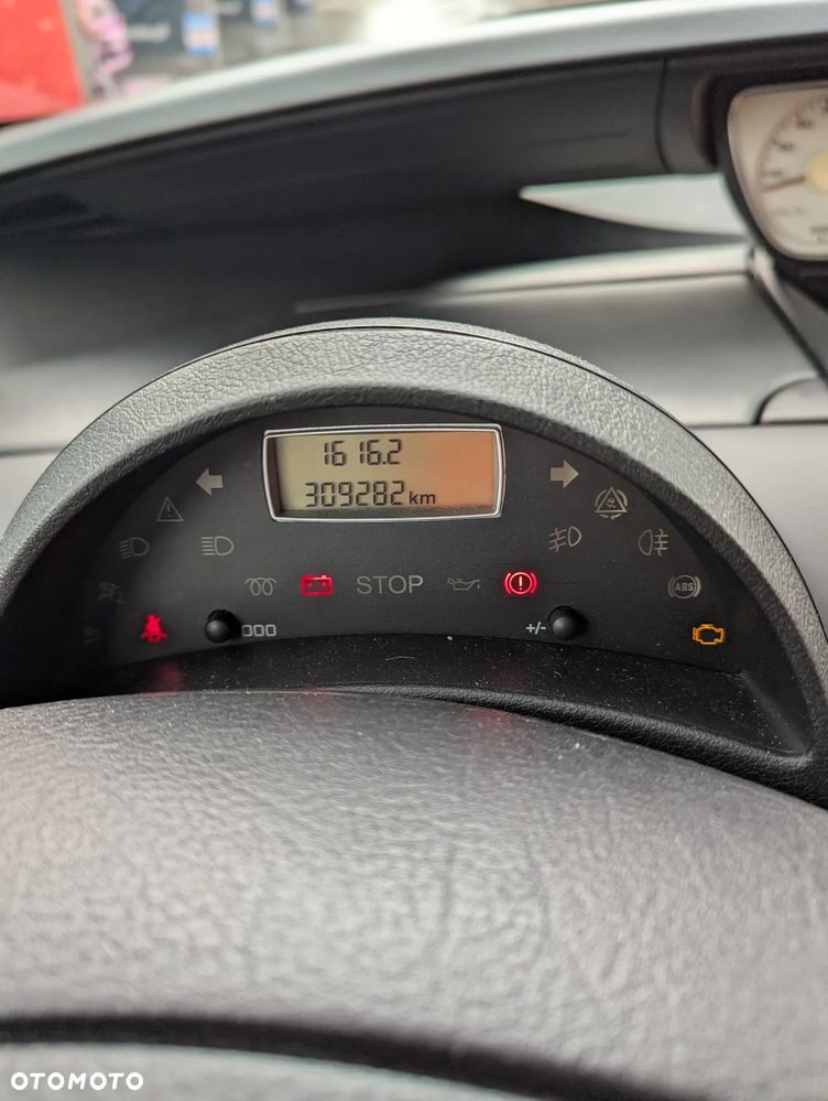 Citroën C8 2.2 HDi Exclusive - 5