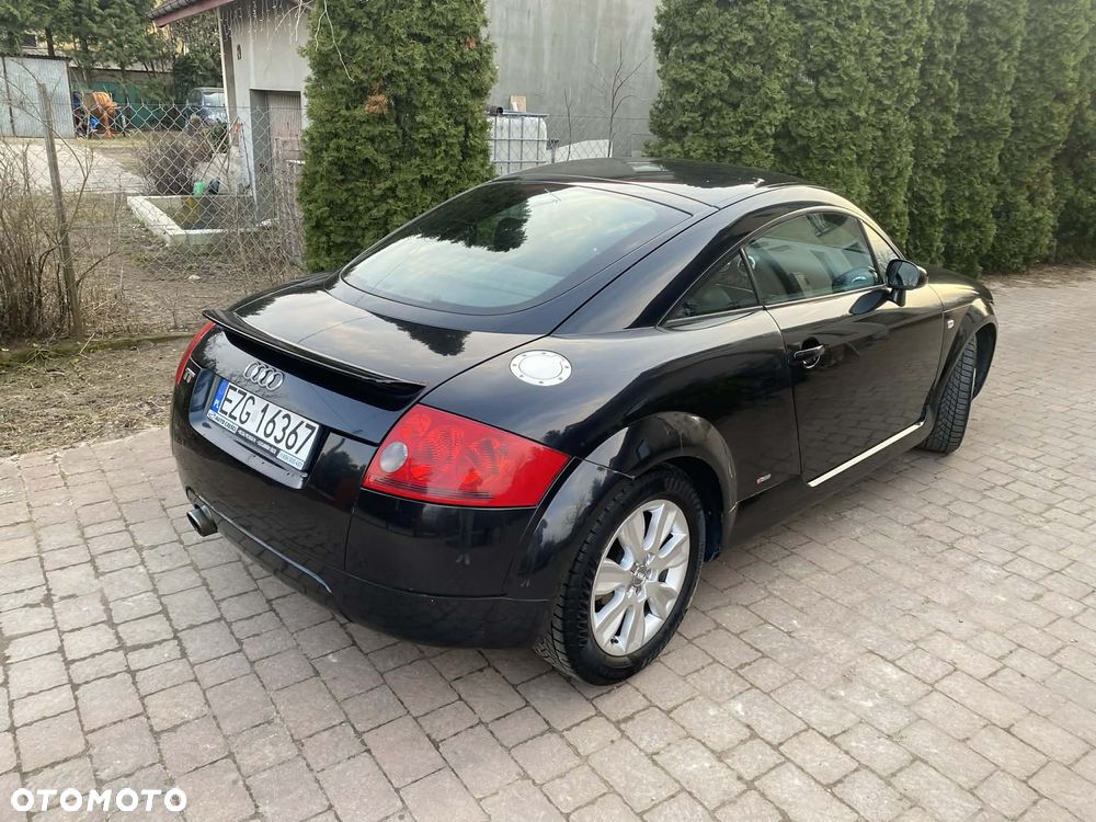 Audi TT Coupé - 5