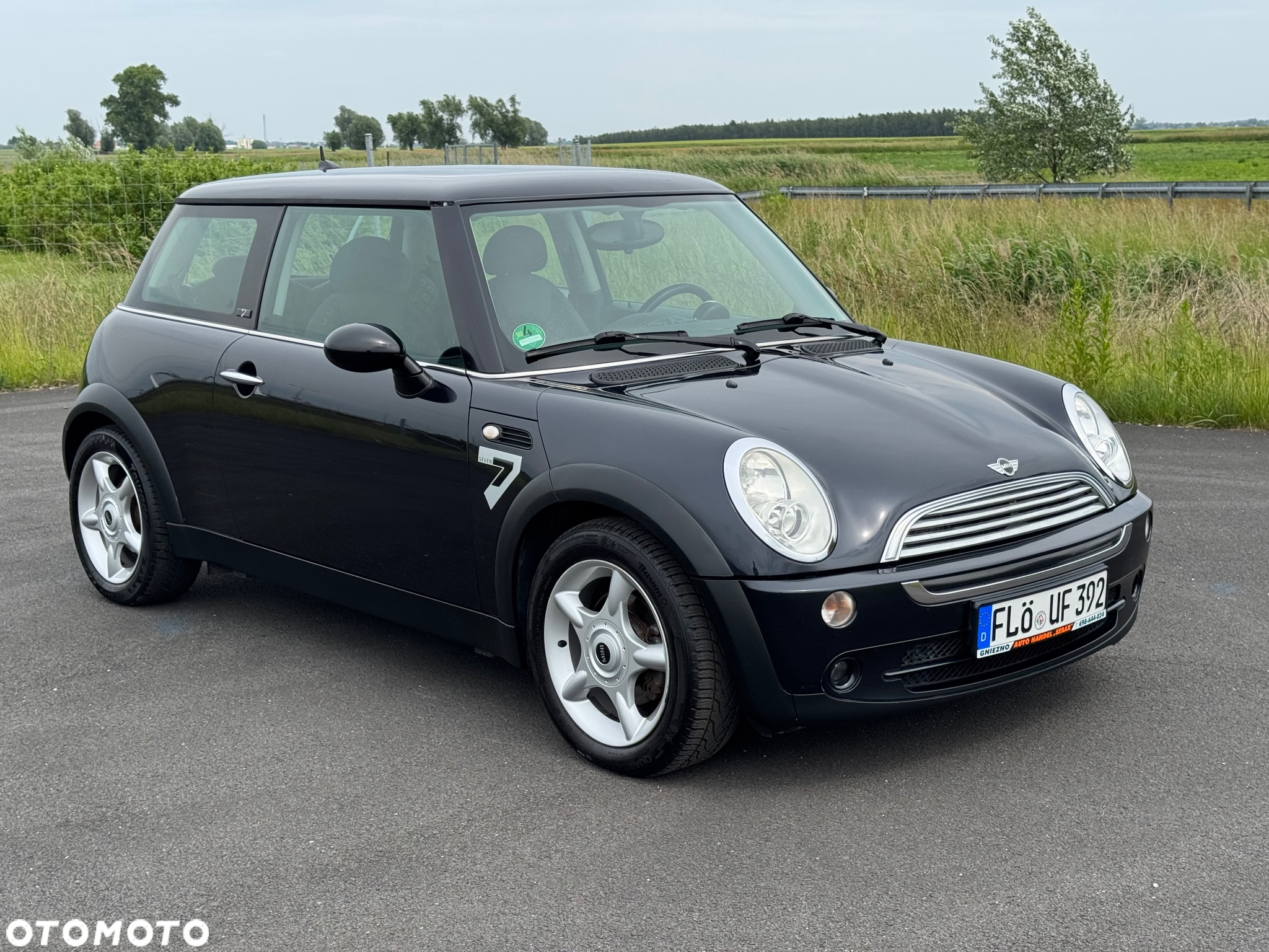 MINI ONE Seven - 7