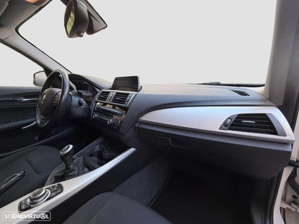 BMW 118 i Advantage - 15