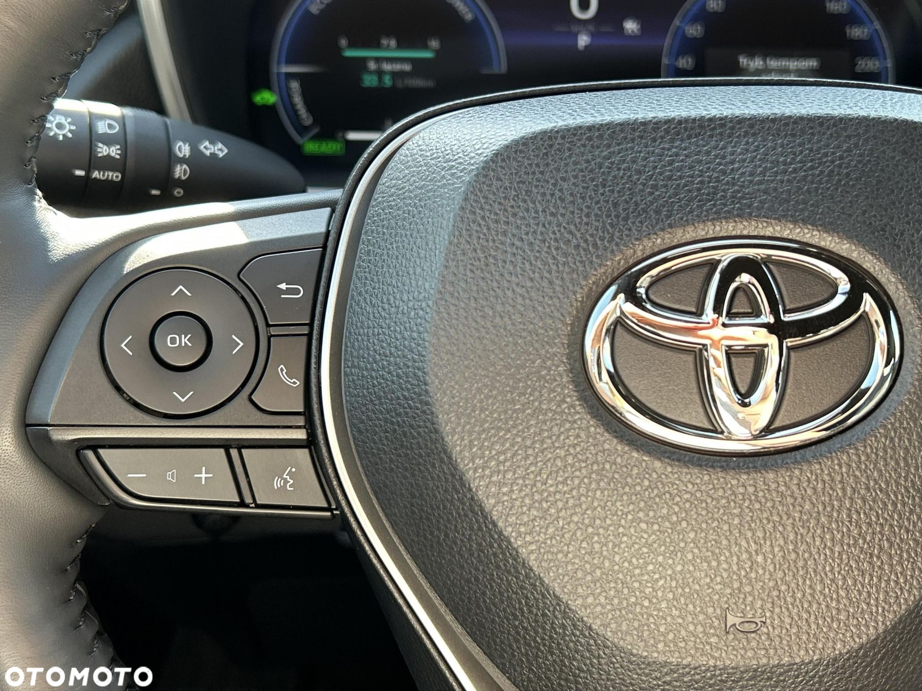 Toyota Corolla Cross - 20