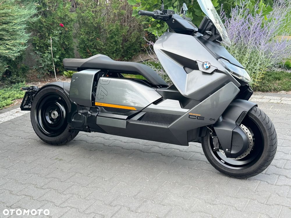 BMW CE 04 - 9