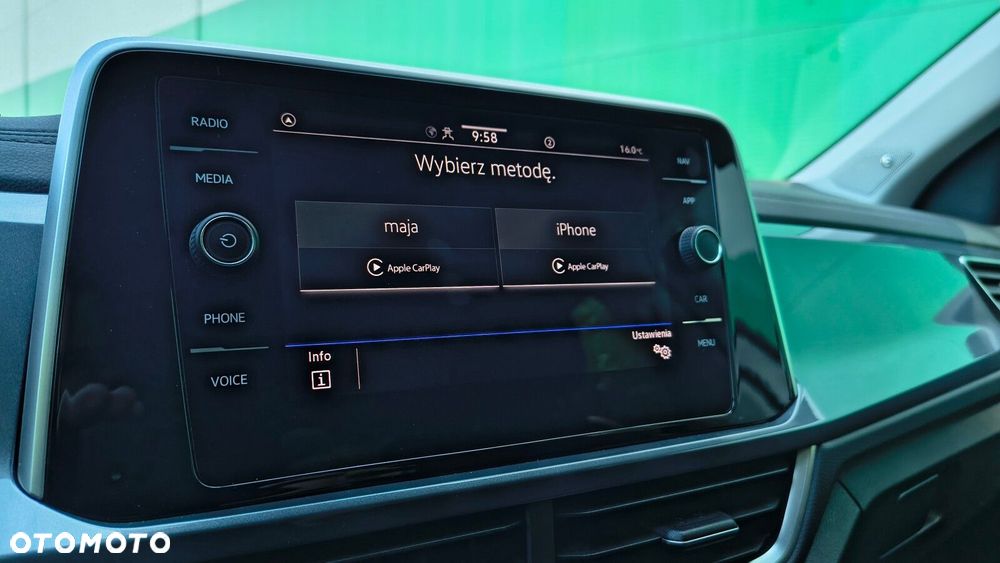 Volkswagen T-Roc - 25