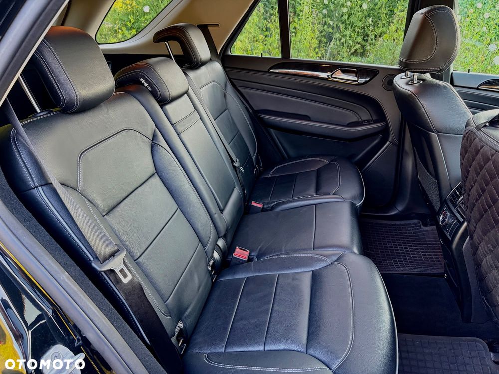 Mercedes-Benz ML - 33
