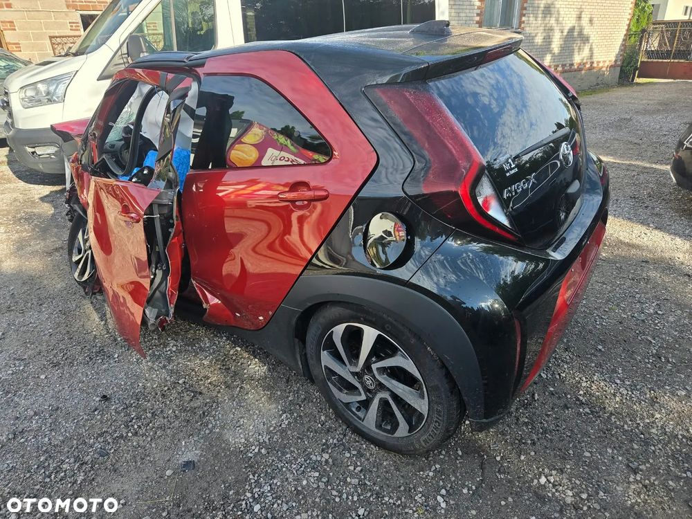 Toyota Aygo X 1.0 VVT-i Selection CVT - 6