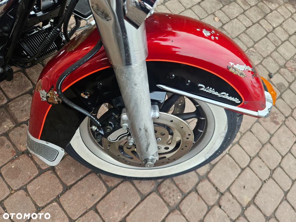 Harley-Davidson FLHTCU Ultra - 27