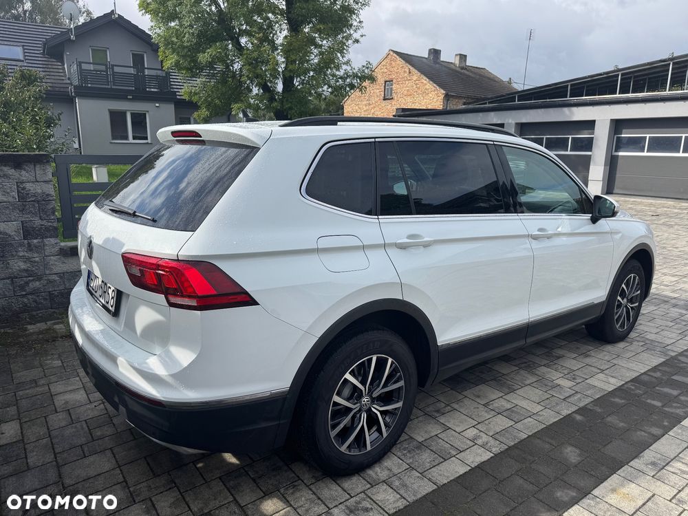 Volkswagen Tiguan - 4