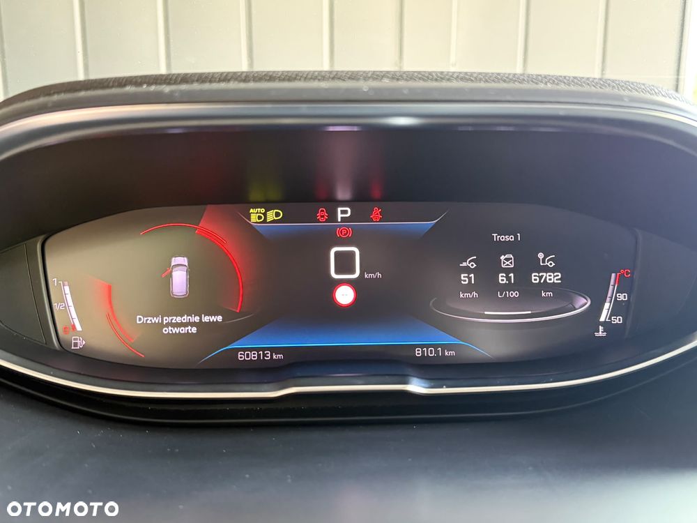 Peugeot 3008 1.5 BlueHDi Allure S&S EAT8 - 16