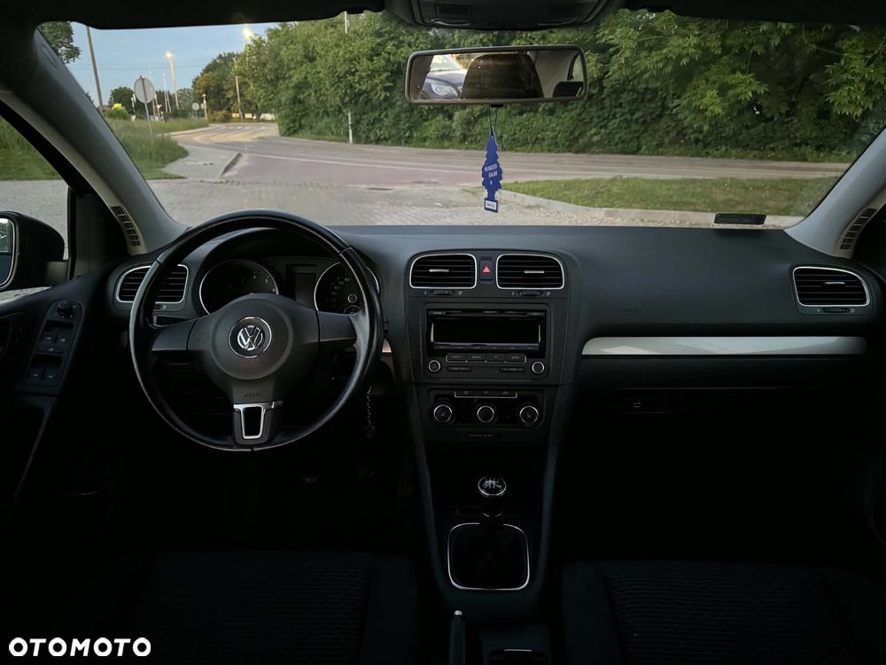 Volkswagen Golf - 13