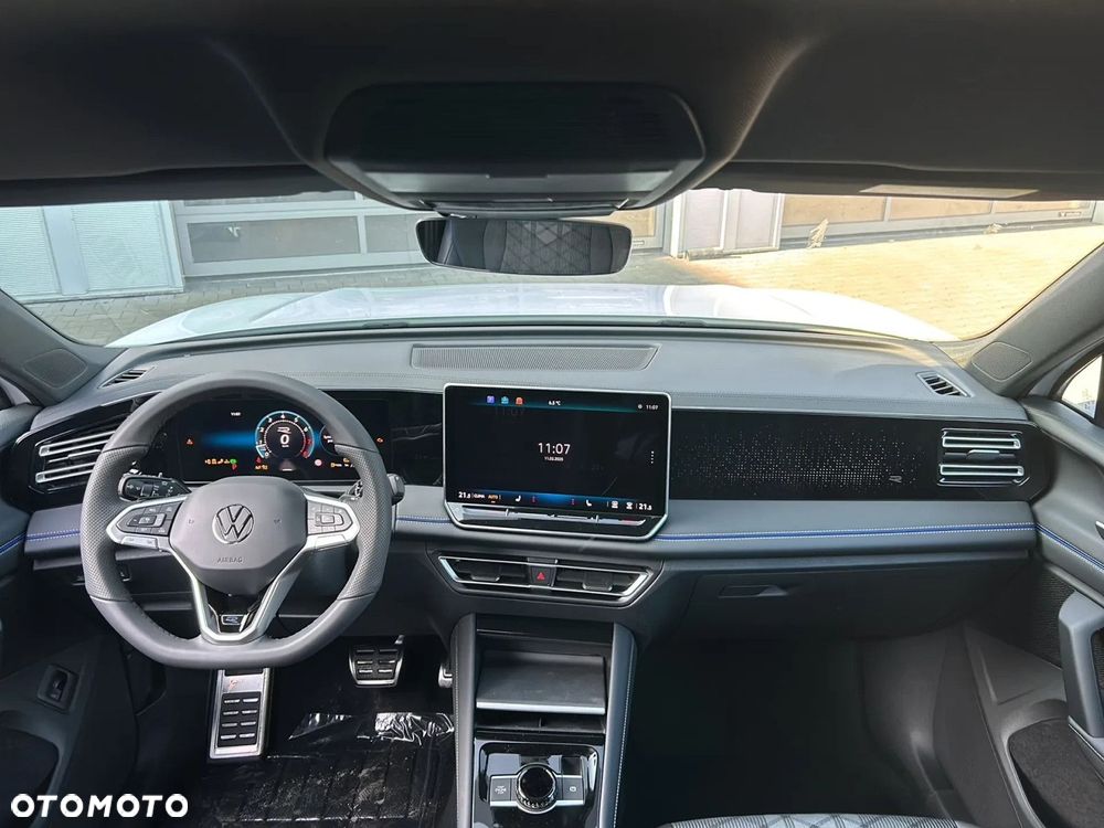 Volkswagen Tiguan - 4