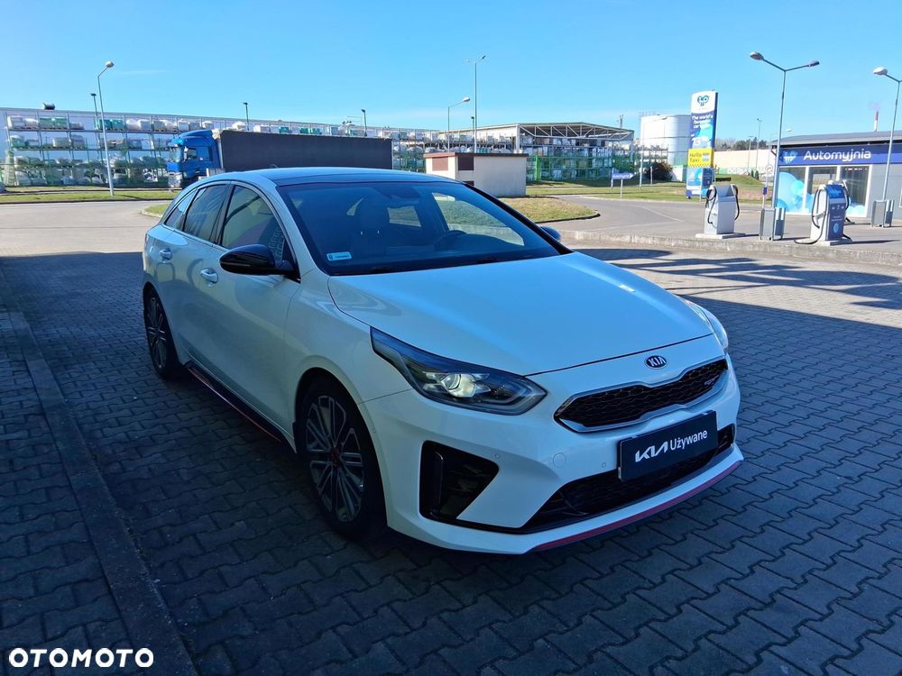 Kia ProCeed - 27