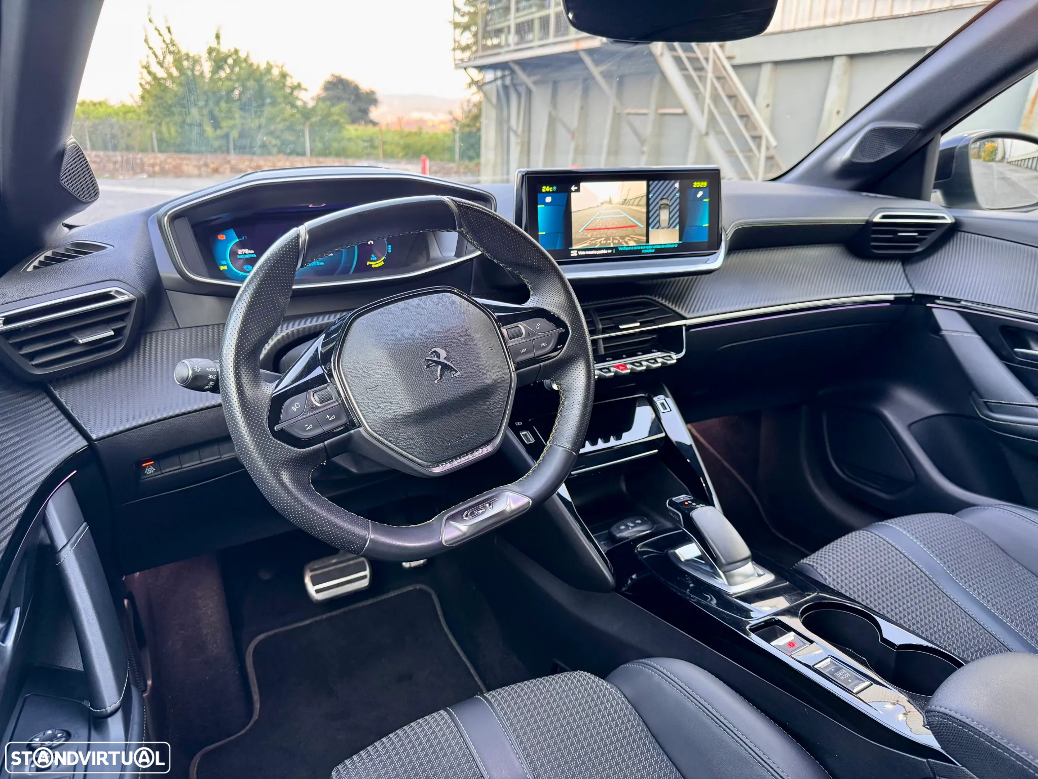 Peugeot e-208 50 kWh GT - 3