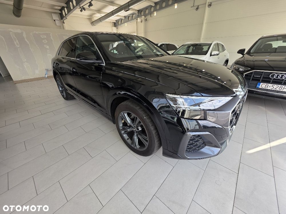 Audi Q8 - 4