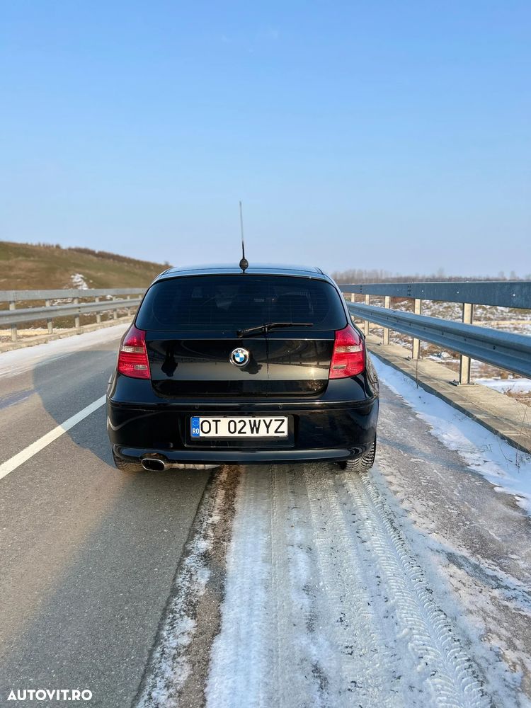 BMW Seria 1 116i - 4