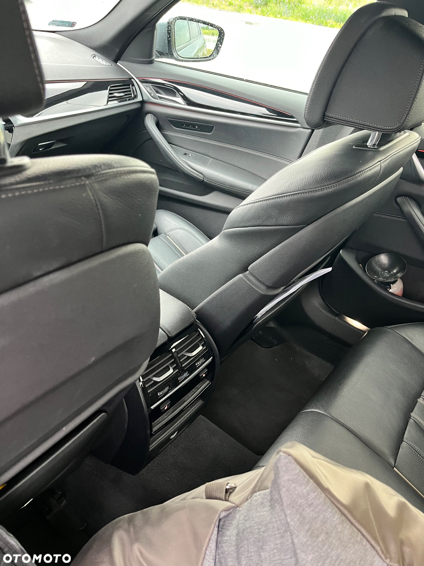 BMW Seria 5 520d M Sport - 13