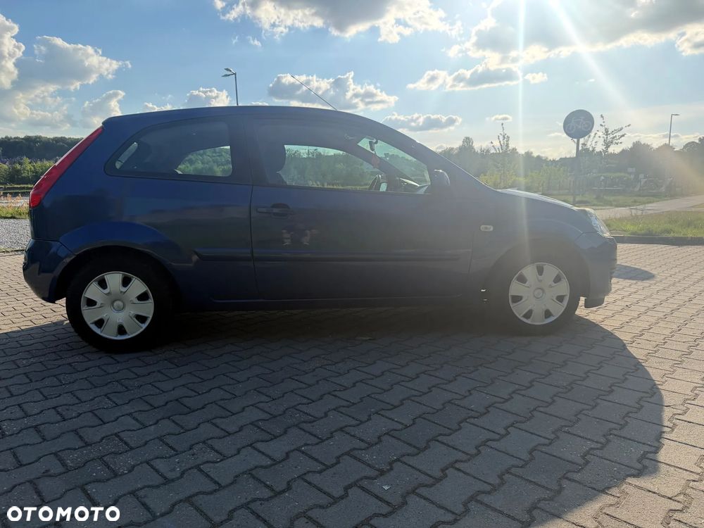 Ford Fiesta - 6