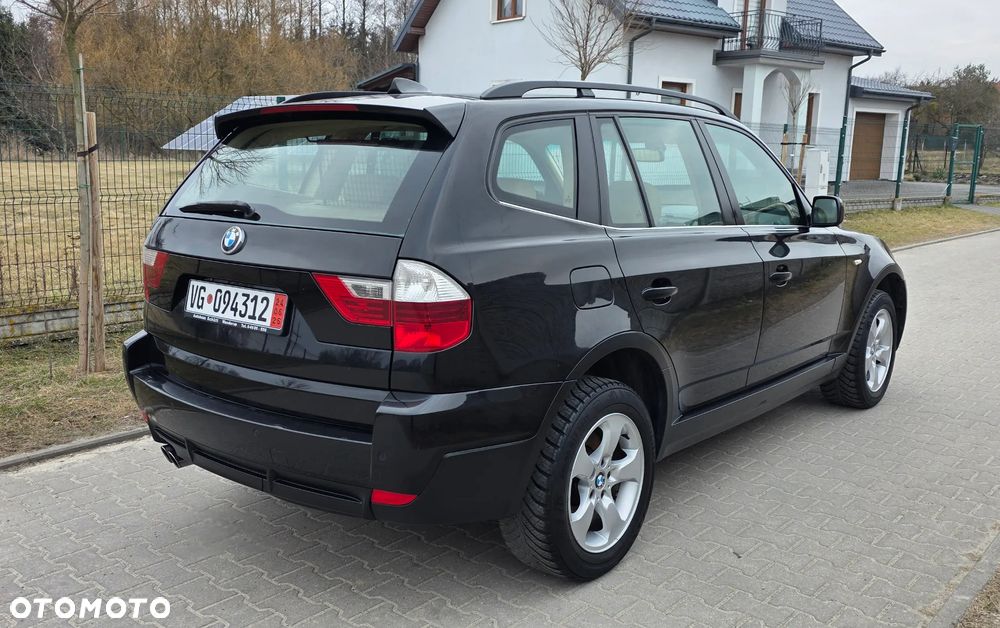 BMW X3 xDrive25i - 10