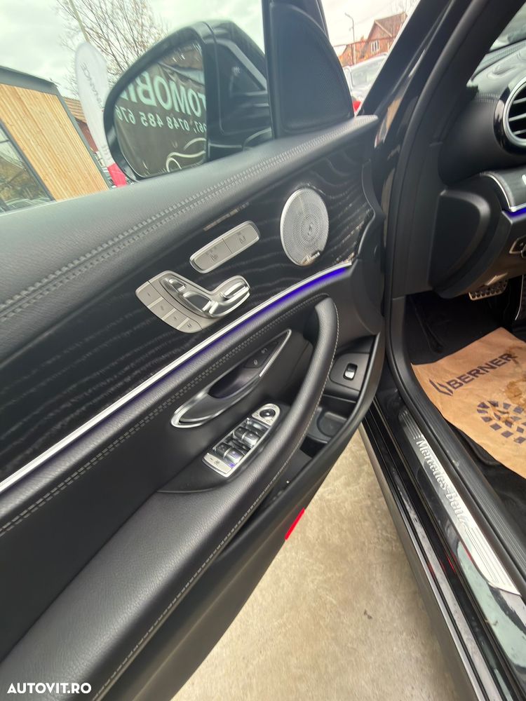 Mercedes-Benz E - 11