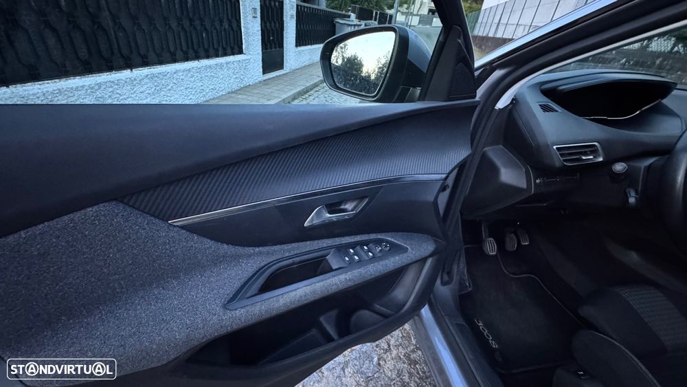 Peugeot 3008 1.2 PureTech Allure Pack - 8