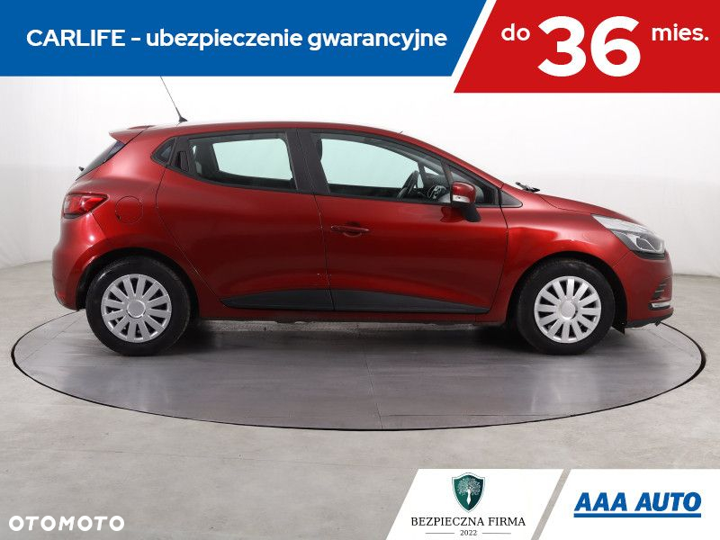 Renault Clio - 7