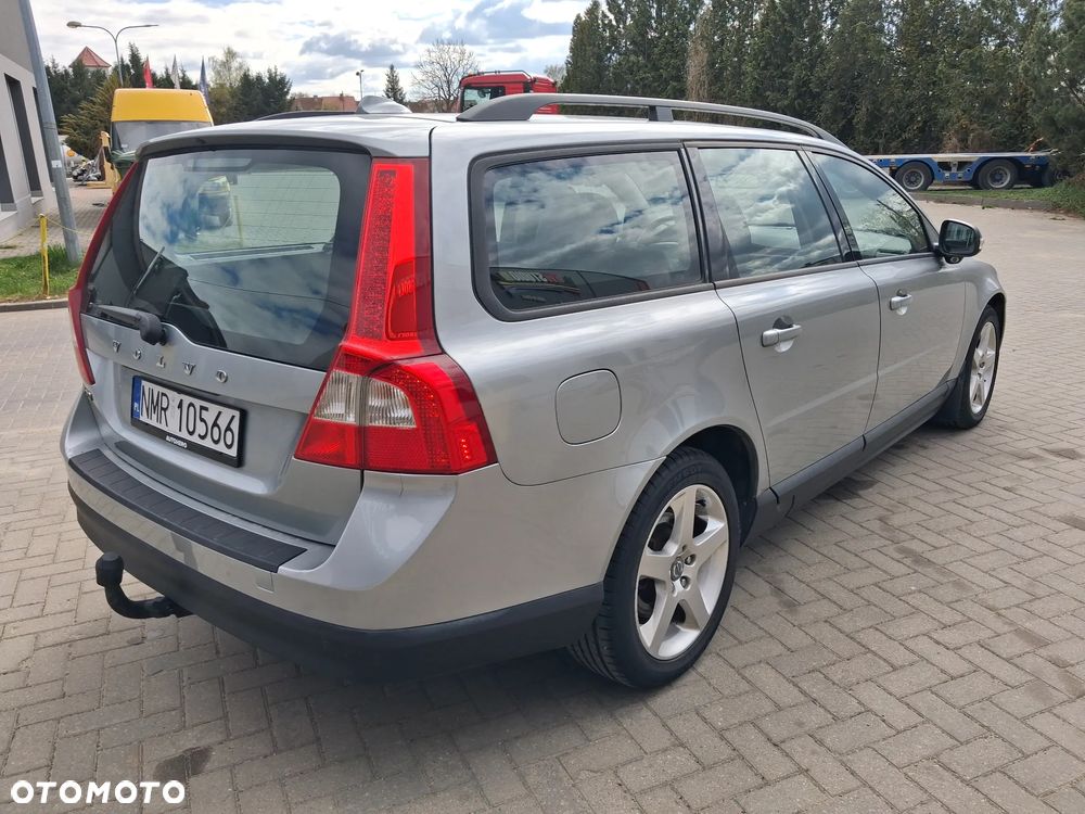 Volvo V70 - 8