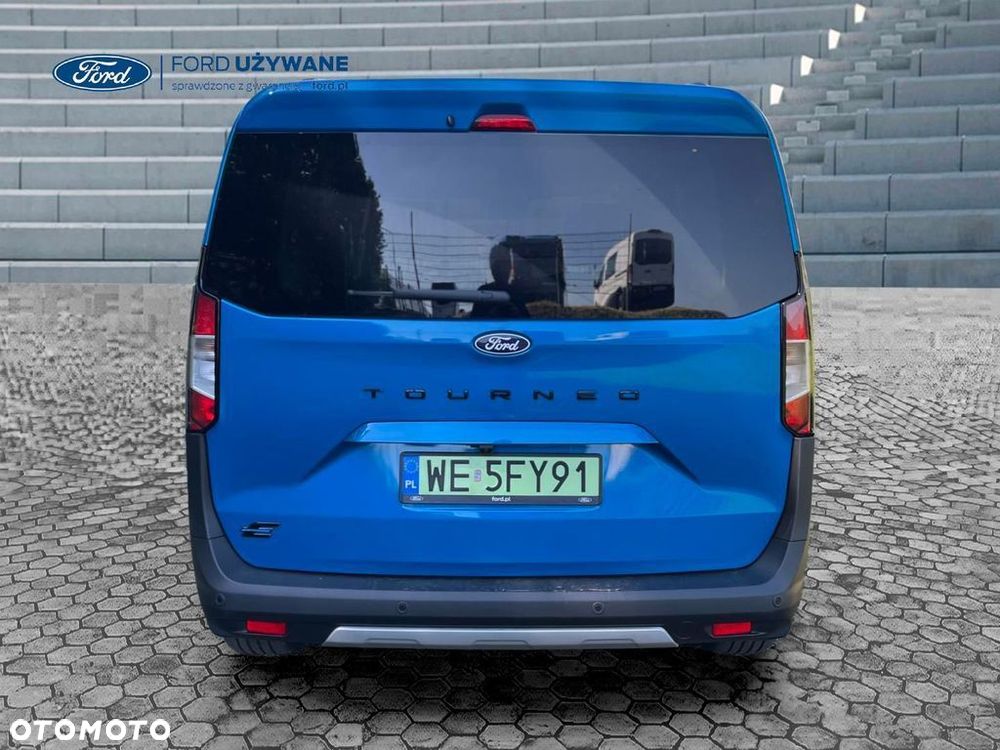 Ford E-Tourneo Courier 43kWh Active - 6