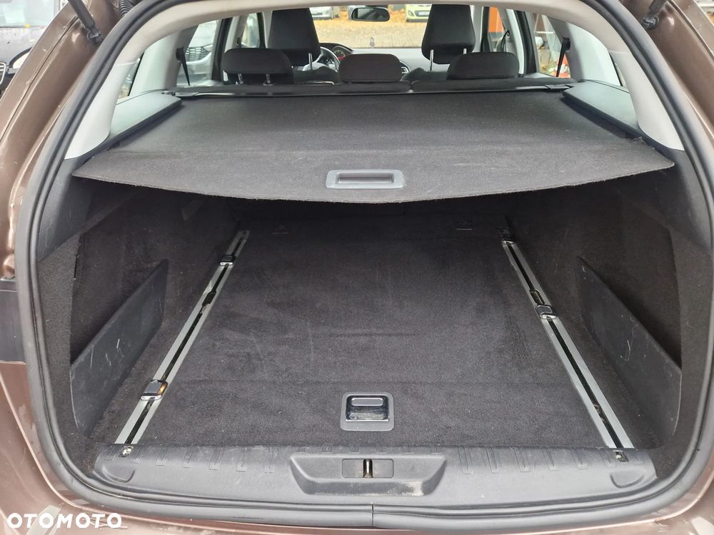 Peugeot 308 ver-sw-2-0-bluehdi-allure-s-s - 5